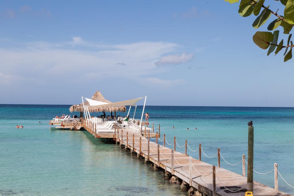 Los Flamencos Aparthotel Beach Club Байяибе Экстерьер фото